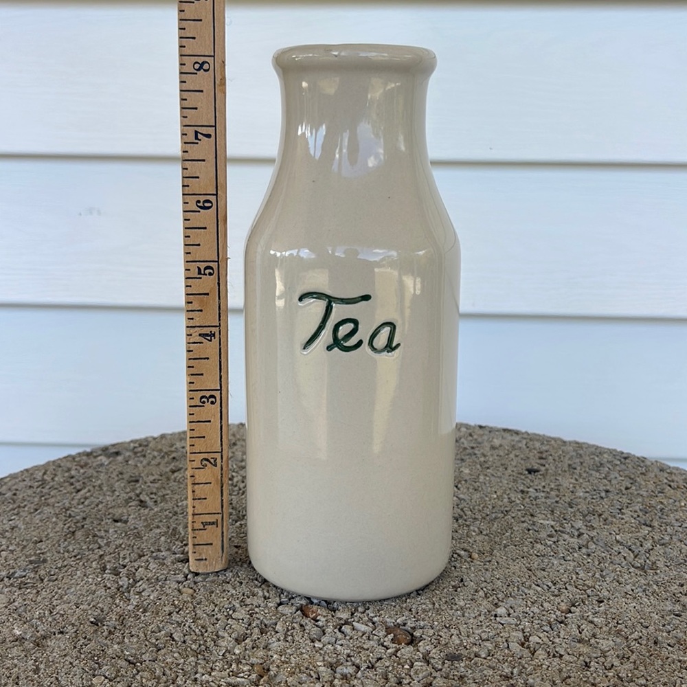 🍭 Farmhouse tea jug